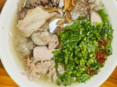 -岳记羊肠馆(陵园小区店)