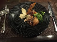 -唐拉雅秀酒店-西锦汇空中BBQ·思创餐厅