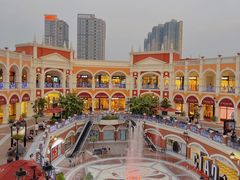 -佛罗伦萨小镇广佛名品奥特莱斯(疏港路店)