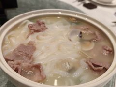 -景月阁空中食府(希尔顿酒店)