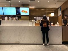 -奈雪的茶(湖滨银泰in77C区PRO店)