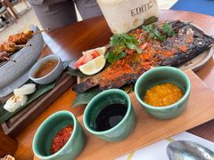 -三亚艾迪逊酒店·海滩烧烤 BARBACOA·现场乐队·浪漫晚餐·烧烤海鲜