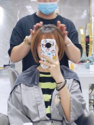 -5M HAIR SALON
