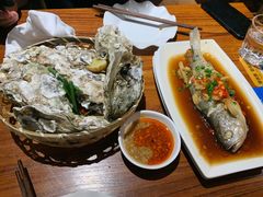 竹篮生蚝-全渔村小海鲜