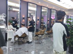 -藤野造型烫染·漂发