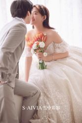 -雪中彩影婚纱摄影·微光艺术中心