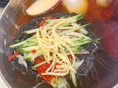 -服务大楼冷面(延大店)