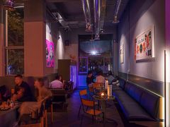 -TASTE ROOM Bar