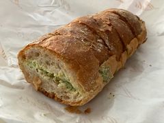 飞鱼籽法棍-Let's Taipei 非常烘焙(太古里店)
