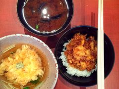 -みかわ是山居