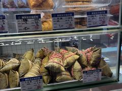 -白玉兰食品甜凤店(合生汇店)
