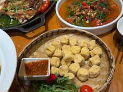 -老滇山寨•云南特色菜•地方菜•民族风情歌舞表演(金碧店)