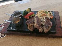 -豪客来牛排(人民东路店)