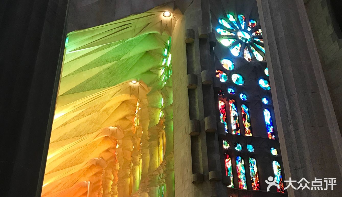 【你好，旅行】遇见巴塞罗那圣家堂