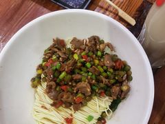 酸辣鸡杂干面-肆姐面粉馆(坡子街店)
