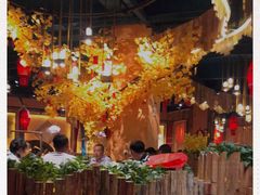 -老滇山寨•云南特色菜•地方菜•民族风情歌舞表演(金碧店)