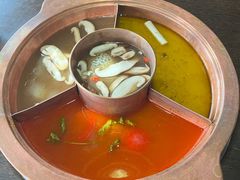 -滇釜火锅·能喝汤的火锅(车公庄店)