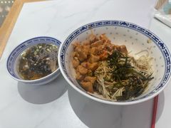 -鲁达面馆本帮风味(共康东路店)