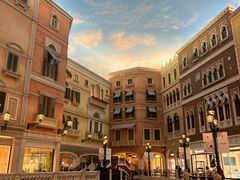 -钜记手信(威尼斯人K12店)