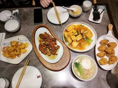 爆炒腰花-闫府私房菜·百年鲁菜(恒隆店)