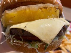 -The Habit Burger Grill 哈比特汉堡(复兴soho店)