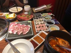 -烧肉一番·新韩式炭火烤肉(大岭山店)