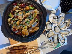 -蚝堡海鲜·威海菜·海肠捞饭·烧烤·亚洲吃蚝公司(幸福门店)