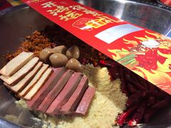 -谭鸭血老火锅(万象九宜城店)