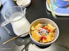 -滇西王子·山风云南菜·丽江地标品牌(古城南门店)