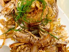 -覃记海鲜美食餐厅