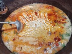 -咕嘟草帽鱼·牛奶一样的鲜鱼汤(包河万达广场创始店)