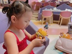 -水桶王国主题餐厅·聚会·生日派对·亲子活动·家庭套餐(亚龙湾希尔顿店)