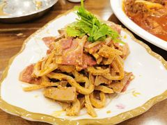 -清真·玛丽亚新疆菜主题餐厅(浙江中路店)