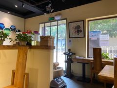 -茶花妹子云南餐厅(传媒大学店)