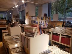 -今日艺术汇书店