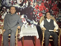 -金石蜡像馆