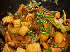 -鱼窝棚柴火铁锅炖(富山屯店)