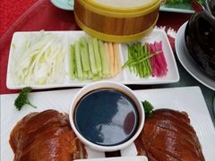 酥不腻烤鸭-老街坊美食汇(玉兰大街店)