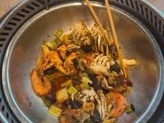 -七欣天香辣蟹火锅(上海银亿滨江店)