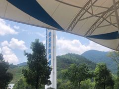 -雅鲁激流探险漂流