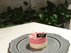 -RGF(巨鹿路店)