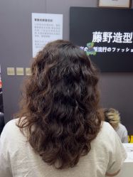 -藤野造型烫染·漂发