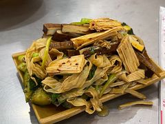 -白老三牛肉丸子面(平阳广场店)