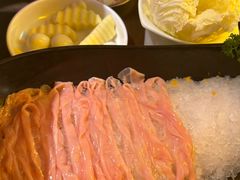 -老房老舍重庆火锅(假日城市店)
