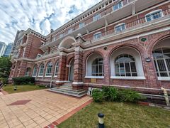 -香港大学