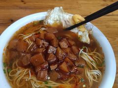 上海风味辣酱面-上海特色小笼店(铁岭路90弄小区店)