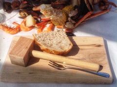 -The Crab Pot Seattle