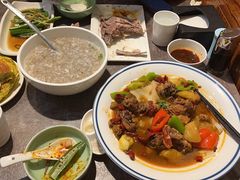 -贯贯吉·清真餐厅(浙江中路店)