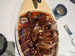 -八府香鸭·啫啫煲(华山路店)