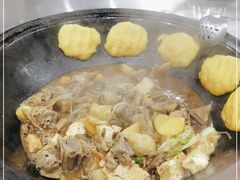 -粘豆包柴火铁锅炖